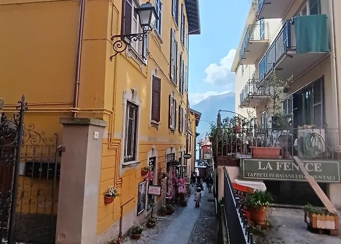 Lägenhet Center Village